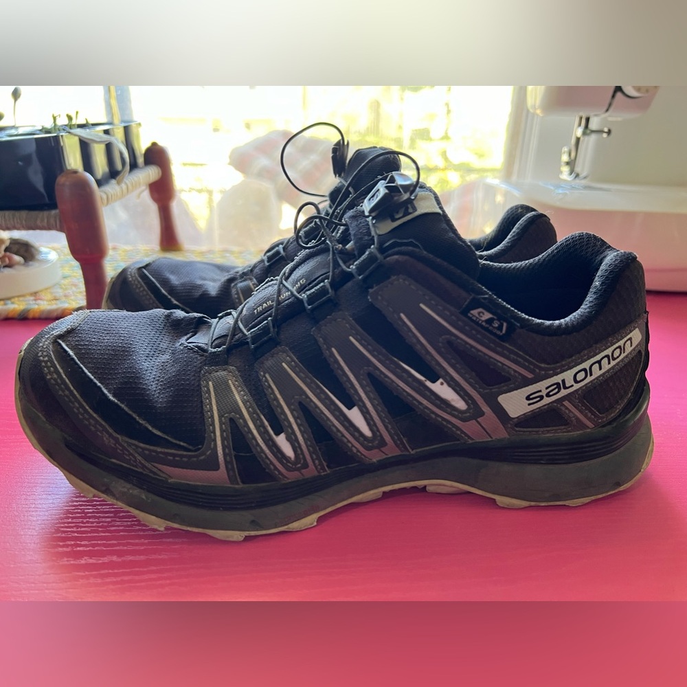 Salomon waterproof trail running shoes